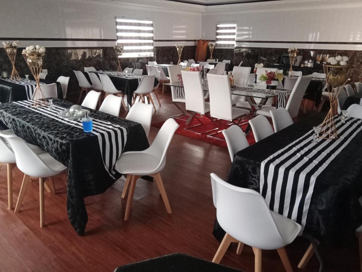 Twilight Breeze Lodge Phuthaditjhaba Eksteriør billede