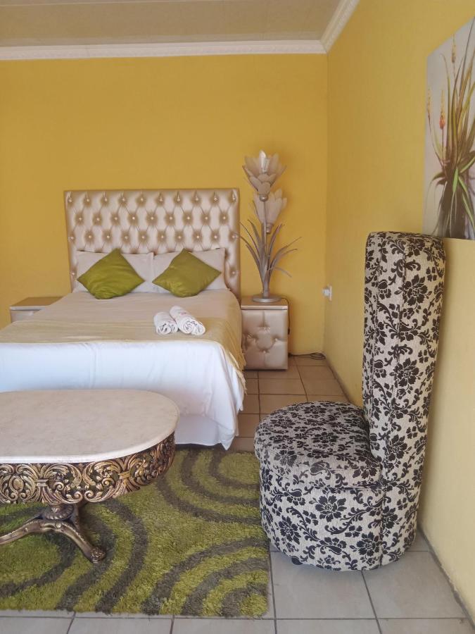 Twilight Breeze Lodge Phuthaditjhaba Eksteriør billede