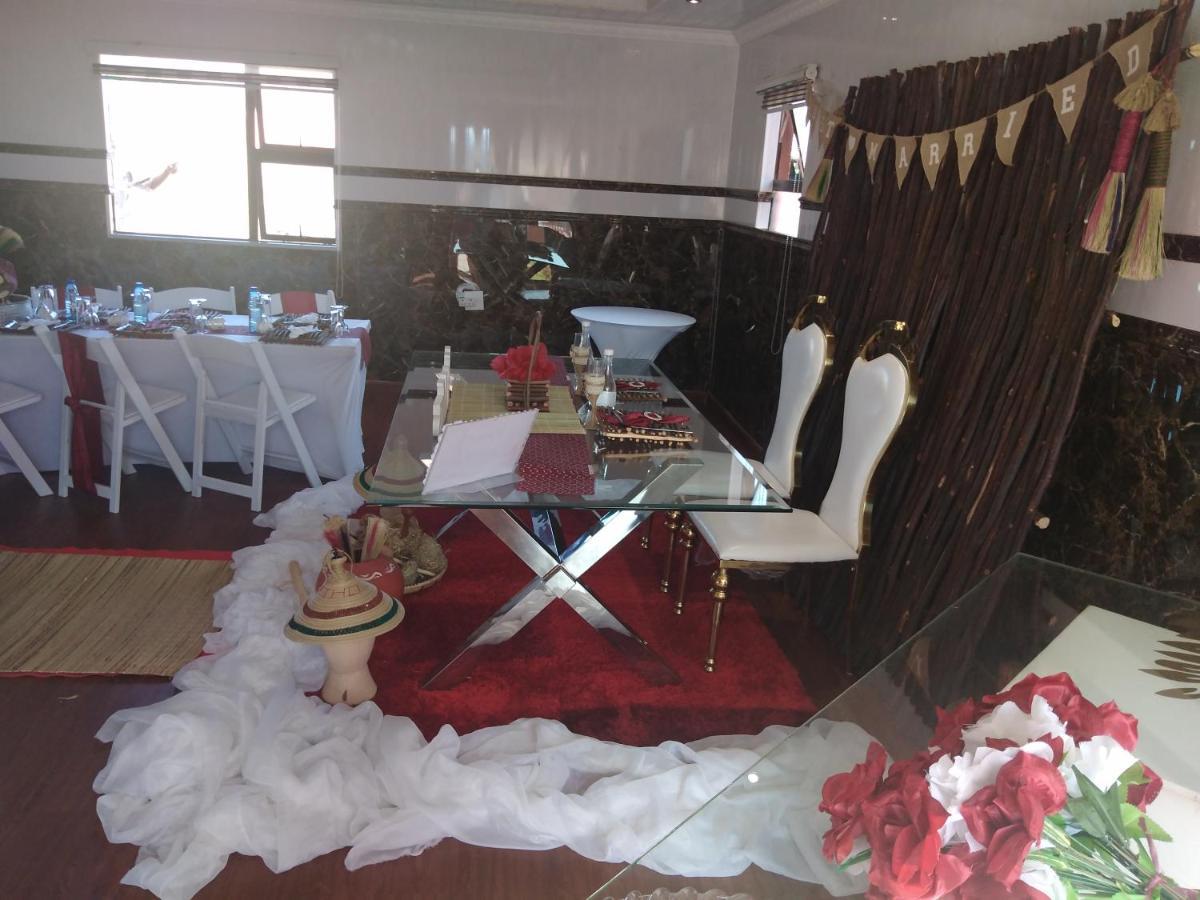 Twilight Breeze Lodge Phuthaditjhaba Eksteriør billede