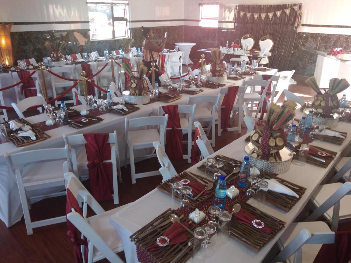 Twilight Breeze Lodge Phuthaditjhaba Eksteriør billede